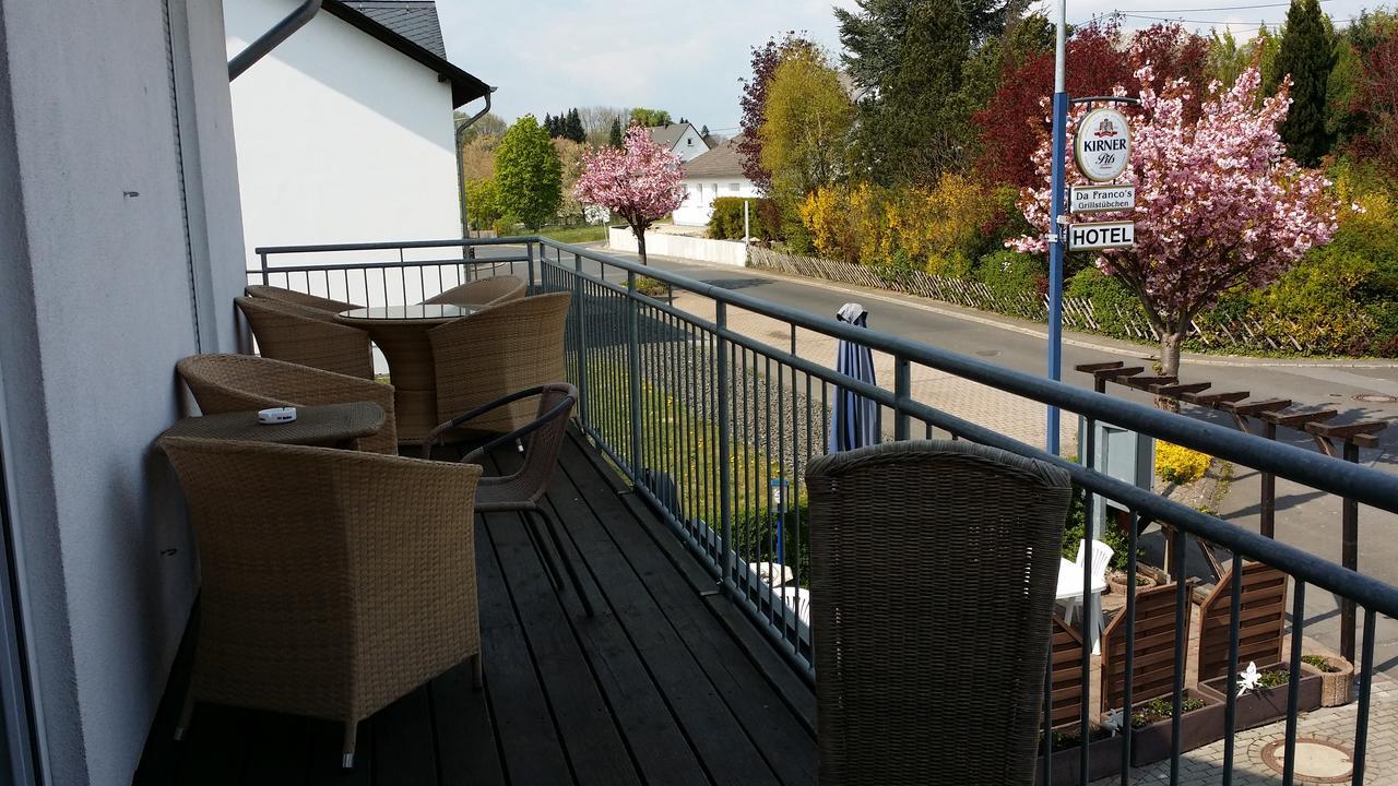 Albergo Restaurante Da Franco Buchenbeuren Exterior photo